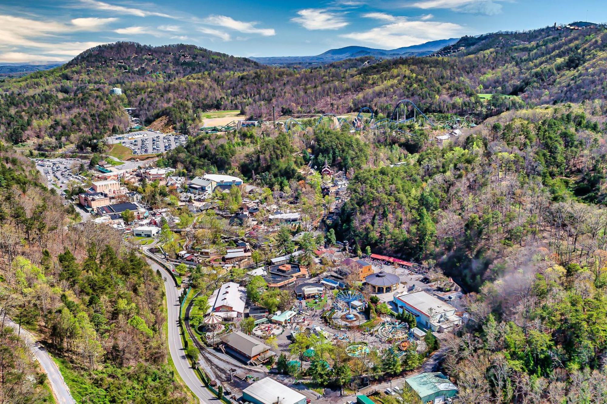 Epic Mountain Views, Hot Tub, Game Room, Sleeps 10 Sevierville Εξωτερικό φωτογραφία